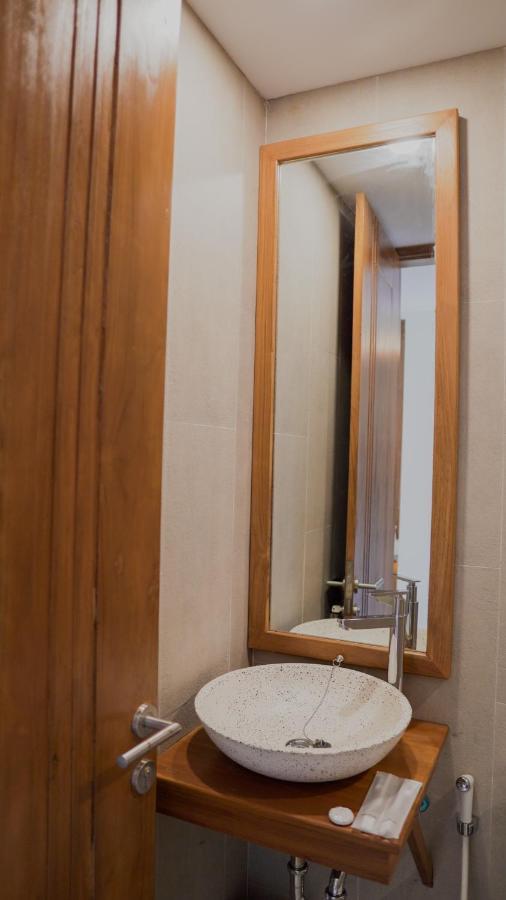 Smedi Coliving Hotel Yogyakarta Eksteriør billede