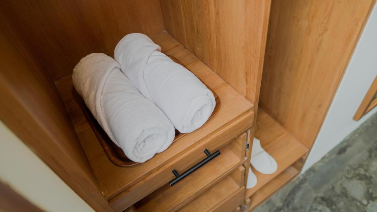 Smedi Coliving Hotel Yogyakarta Eksteriør billede