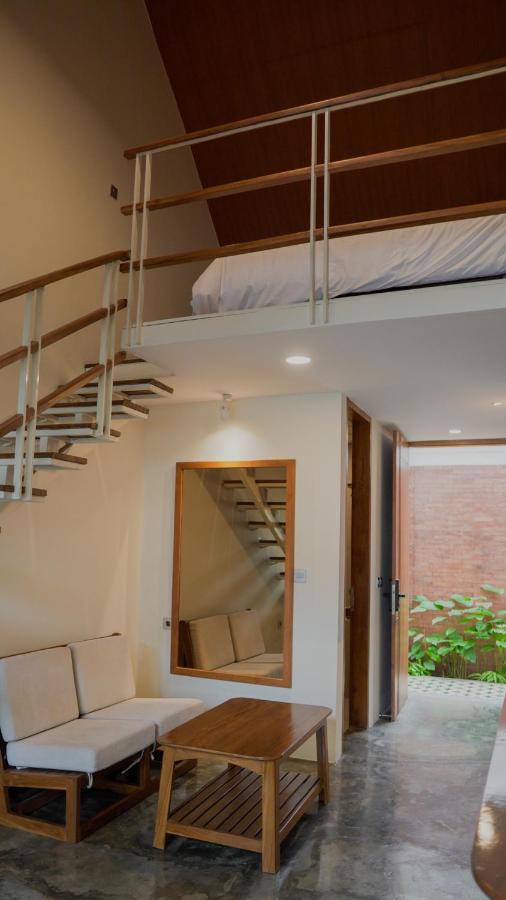 Smedi Coliving Hotel Yogyakarta Eksteriør billede